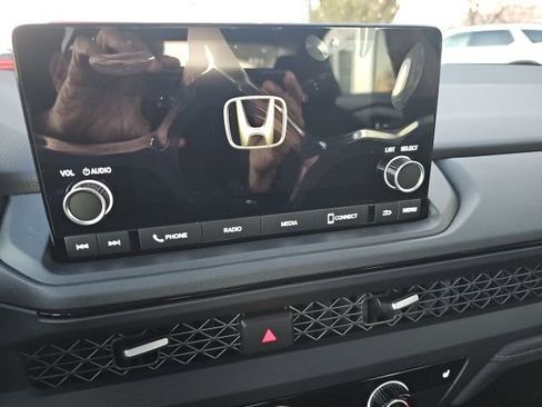 New 2025 Honda Accord SE image 14