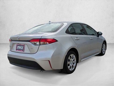 Certified 2024 Toyota Corolla LE image 5