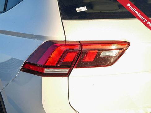Used 2022 Volkswagen Tiguan S FWD image 9
