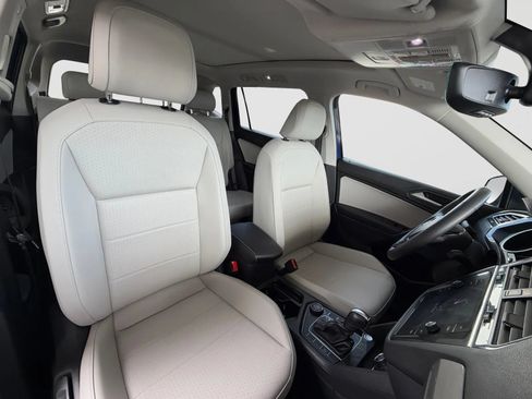 Used 2021 Volkswagen Tiguan SE w/ Panoramic Sunroof Package AWD/4WD image 21