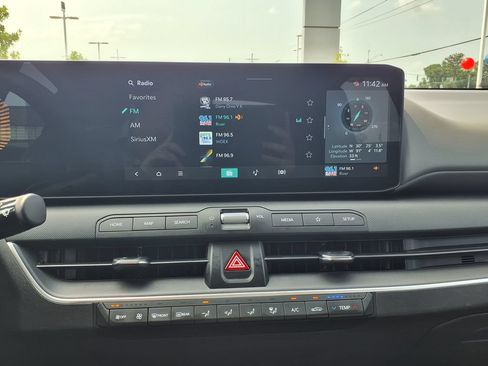 Used 2025 Kia K4 FWD image 26