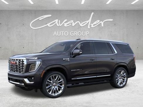 New 2026 GMC Yukon Denali w/ Denali Reserve Package AWD/4WD image 2