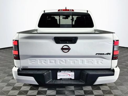 Used 2024 Nissan Frontier PRO-4X w/ Off-Road Protection Package AWD/4WD image 7