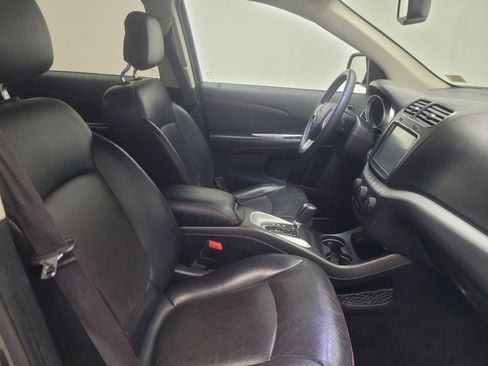 Used 2018 Dodge Journey GT AWD/4WD image 21