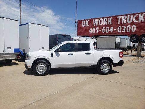 Used 2024 Ford Maverick XL FWD image 2