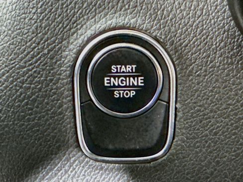 Used 2022 Mercedes-Benz Sprinter 1500 image 21