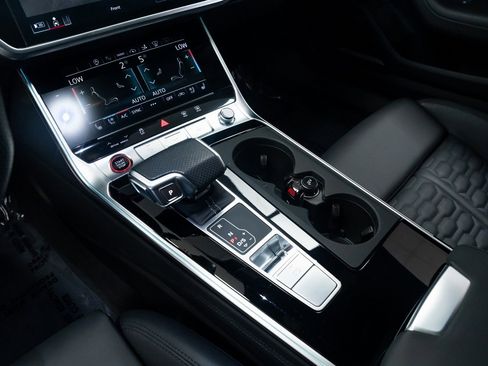 Used 2024 Audi RS 7 Performance image 15