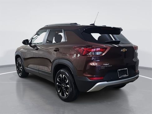 Certified 2022 Chevrolet TrailBlazer LT w/ Convenience Package image 6
