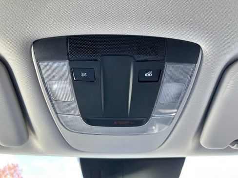 Used 2025 Kia Sportage LX image 26