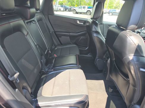 Used 2025 Ford Escape ST-Line FWD image 14