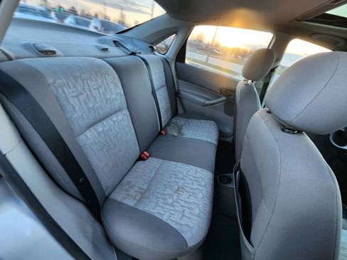 Used 2005 Ford Focus SE image 19