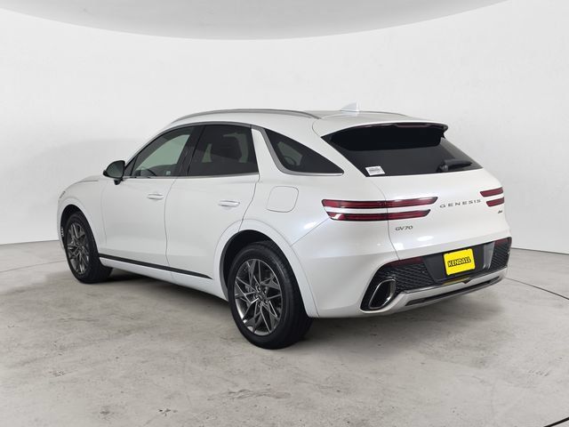 Used 2025 Genesis GV70 2.5T AWD/4WD image 3