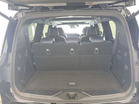 New 2026 INFINITI QX80 4WD w/ Sport Exterior Package image 16