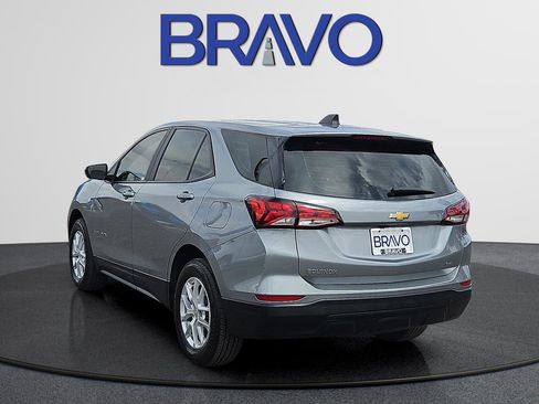 Used 2024 Chevrolet Equinox LS AWD/4WD image 5