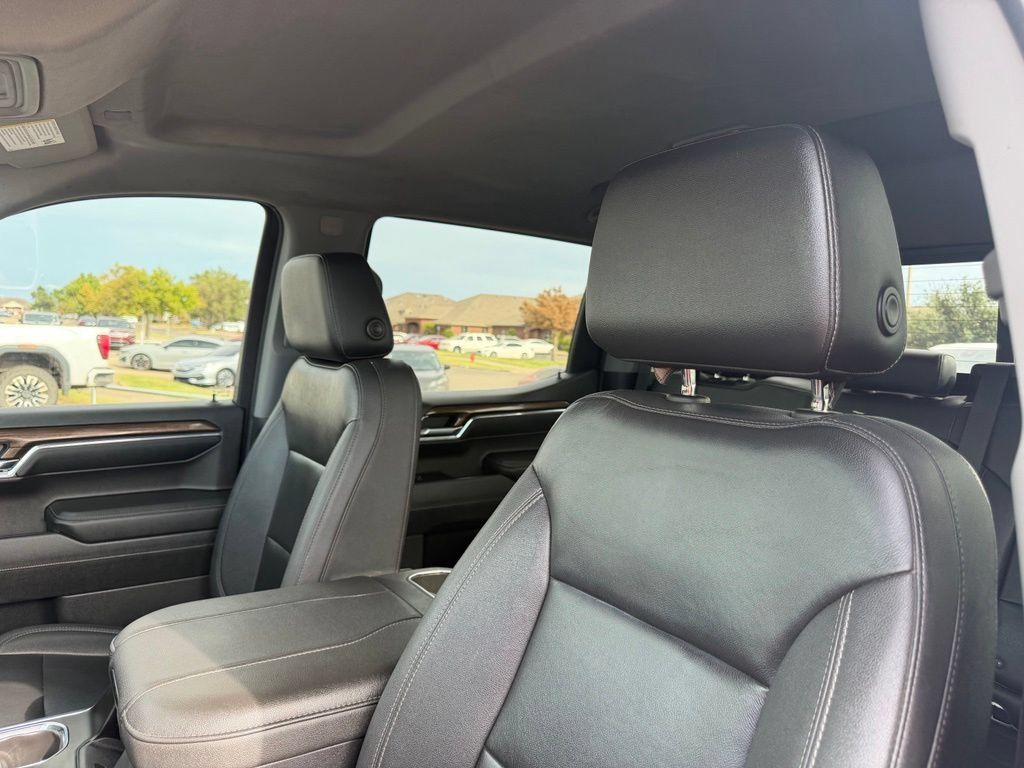 Used 2023 Chevrolet Silverado 1500 RST w/ RST All Star Premium Package AWD/4WD image 29