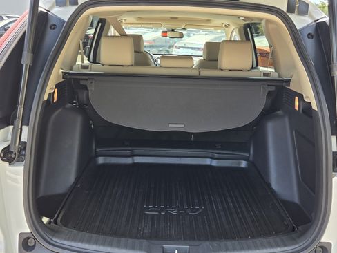 Used 2022 Honda CR-V Touring image 17