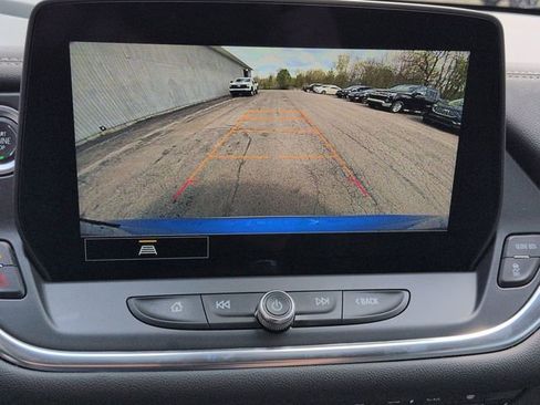 Used 2024 Chevrolet Blazer LT w/ Convenience Package FWD image 16
