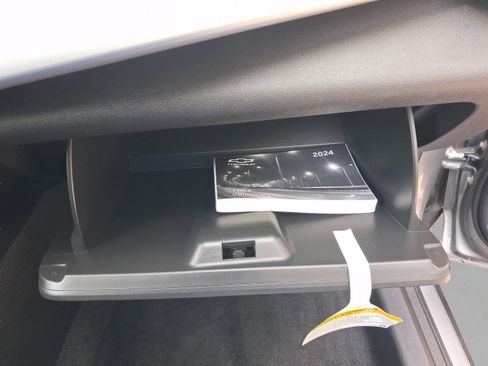 Used 2024 Chevrolet Trax LS w/ Driver Confidence Package FWD image 35