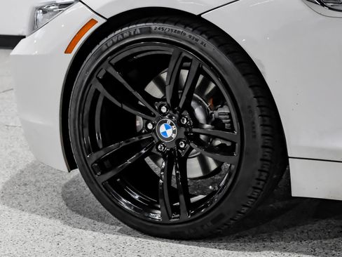 Used 2016 BMW Z4 sDrive28i w/ Technology Package RWD image 57