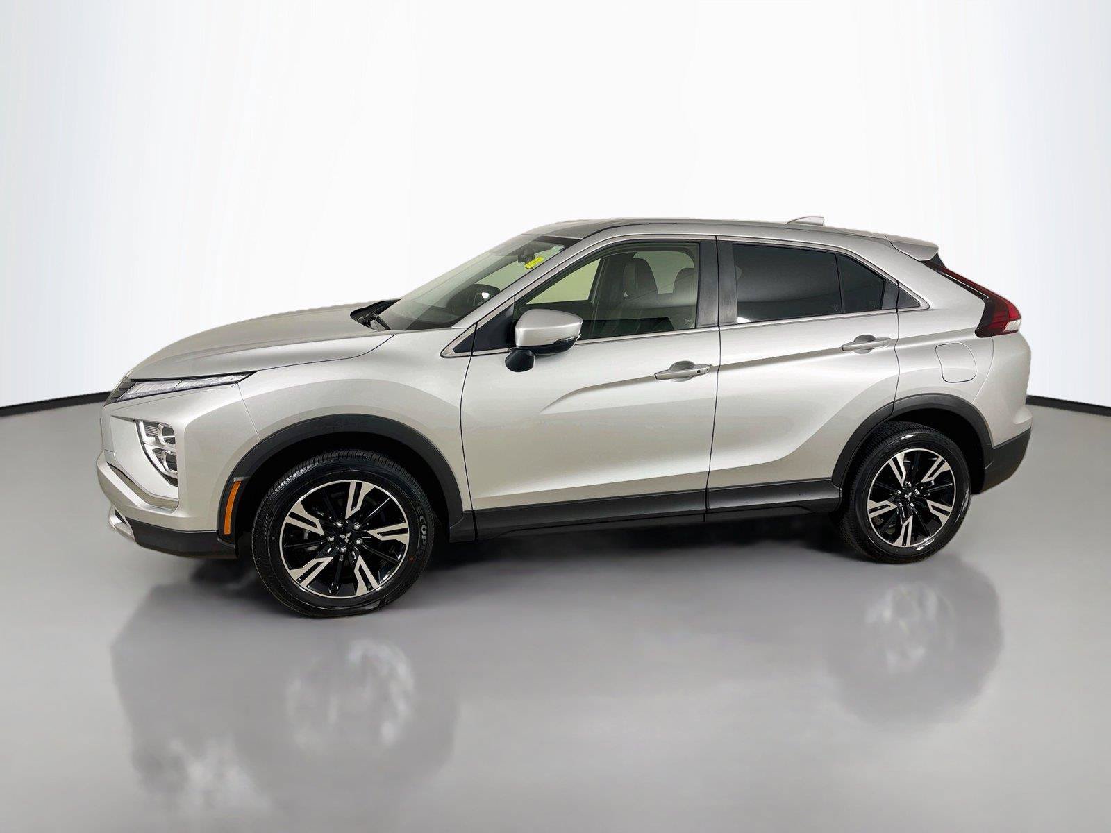 Used 2024 Mitsubishi Eclipse Cross SE AWD/4WD image 8