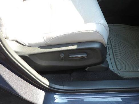 Used 2019 Honda CR-V EX-L image 25