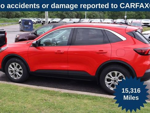 Used 2024 Ford Escape Active AWD/4WD image 1