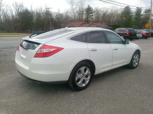 Used 2010 Honda Crosstour EX-L image 3