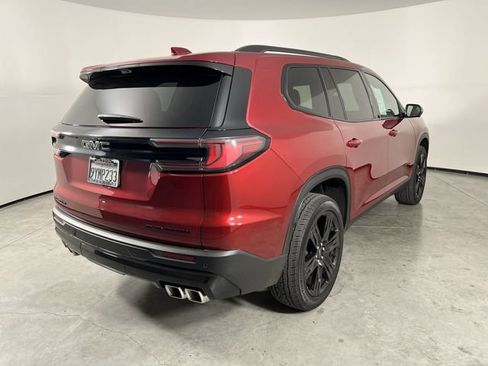 Used 2026 GMC Acadia Elevation w/ Black Edition FWD image 8