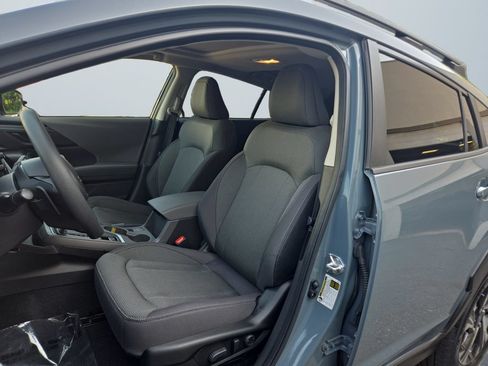 Certified 2024 Subaru Crosstrek 2.0i Premium AWD/4WD image 9
