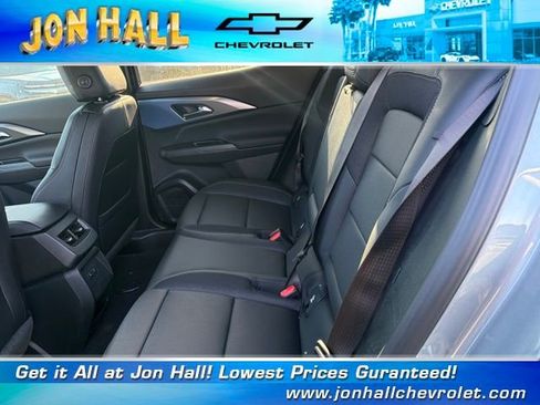 New 2026 Chevrolet Equinox EV LT image 20