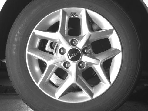 Used 2025 Kia Soul LX w/ LX Technology Package image 15