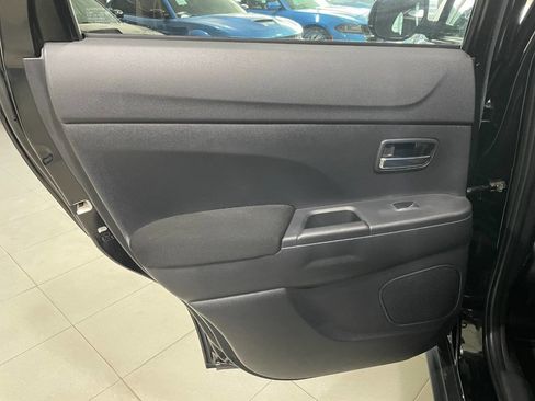 Used 2017 Mitsubishi Outlander Sport SE image 20