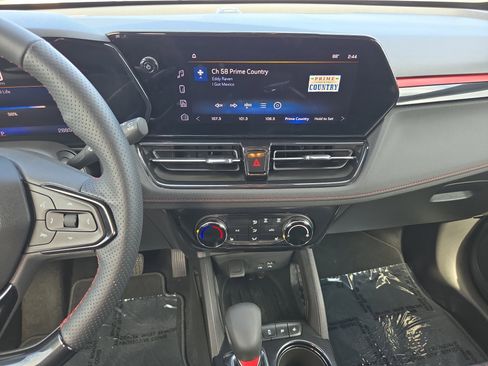 Used 2026 Chevrolet TrailBlazer RS w/ Driver Confidence Package FWD image 22