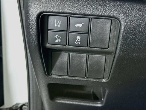 Used 2021 Honda CR-V Touring image 19