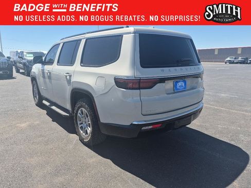 Used 2022 Jeep Wagoneer Series I w/ Convenience Group I AWD/4WD image 6