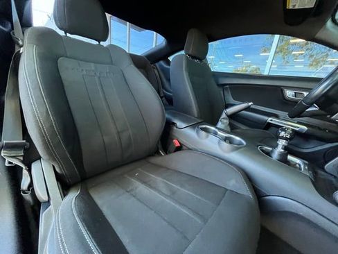Used 2018 Ford Mustang GT w/ GT Performance Package image 30