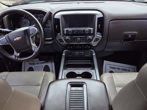 Used 2016 Chevrolet Silverado 1500 LTZ Z71 w/ LTZ Plus Package image 18