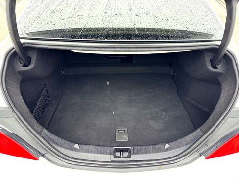 Used 2019 Mercedes-Benz CLA 250 image 8