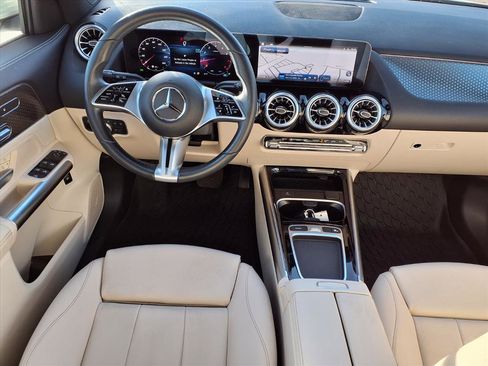 Used 2024 Mercedes-Benz GLA 250 image 2