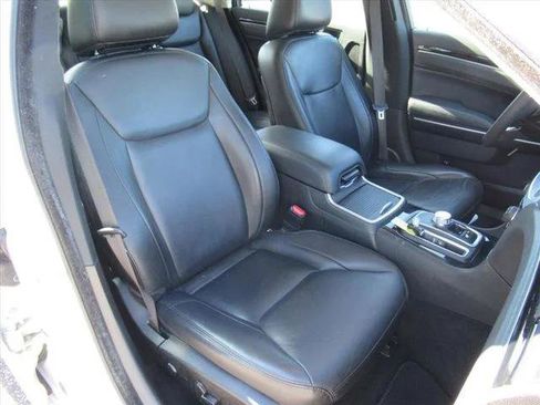 Certified 2023 Chrysler 300 Touring L w/ Popular Equipment Group RWD image 10