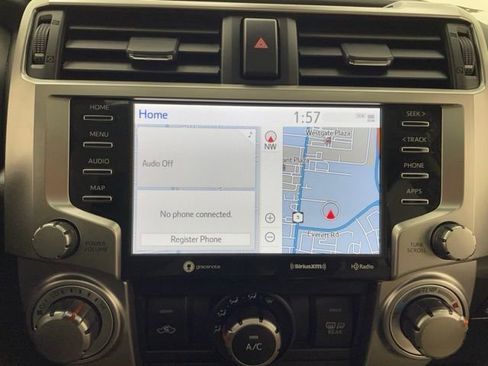 Used 2023 Toyota 4Runner SR5 Premium image 3