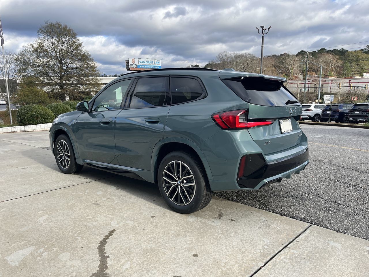 Used 2026 BMW X1 xDrive28i w/ M Sport Package AWD/4WD image 6
