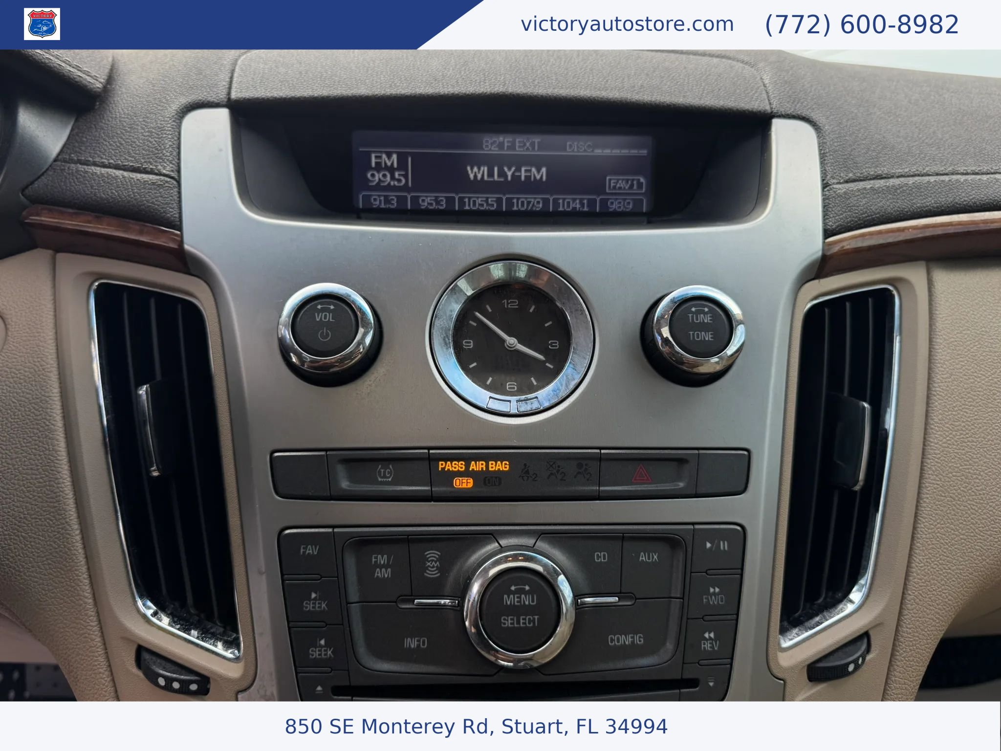 Used 2010 Cadillac CTS Luxury RWD image 27
