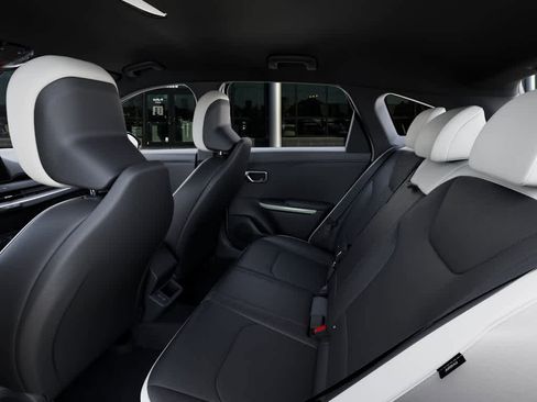 New 2026 Kia K4 EX FWD image 18
