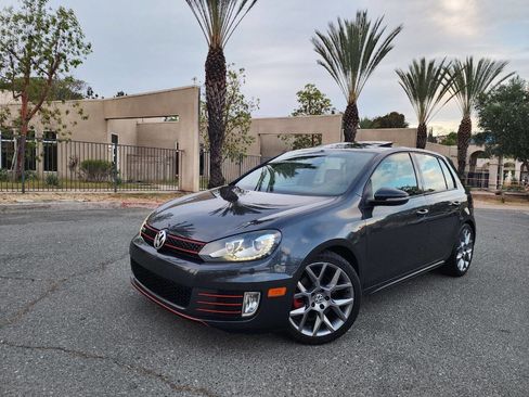 Used 2013 Volkswagen GTI Driver's Edition FWD image 2