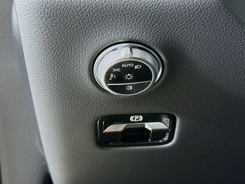 New 2026 Mercedes-Benz GLC 300 4MATIC image 10
