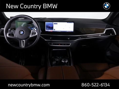 Used 2026 BMW X7 M60i AWD/4WD image 29