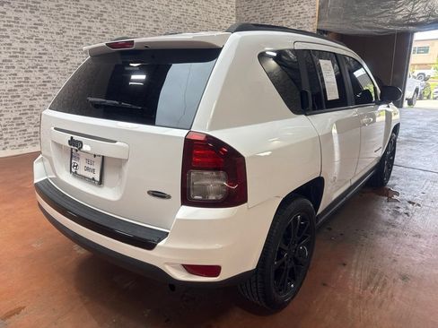 Used 2015 Jeep Compass Sport w/ Power Value Group FWD image 7