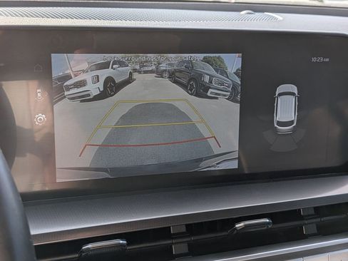 Used 2025 Kia Telluride S FWD image 18