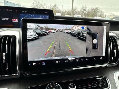 New 2026 Ford Expedition Max Platinum AWD/4WD image 17
